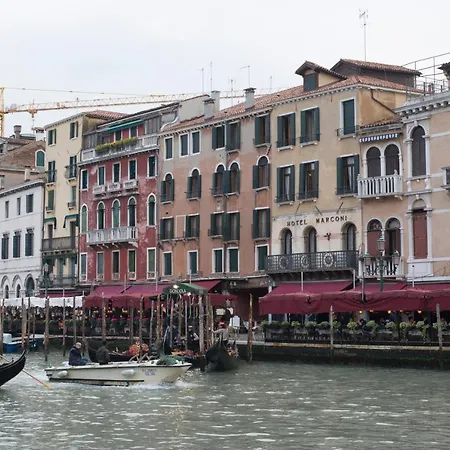 Magic Rialto Venice