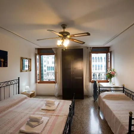 Magic Rialto Venedig