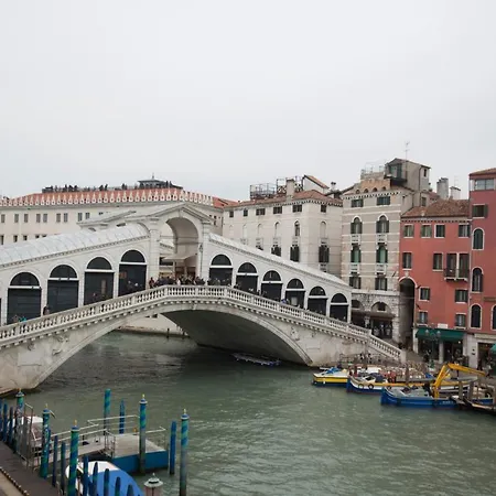 Magic Rialto Pensión Venecia