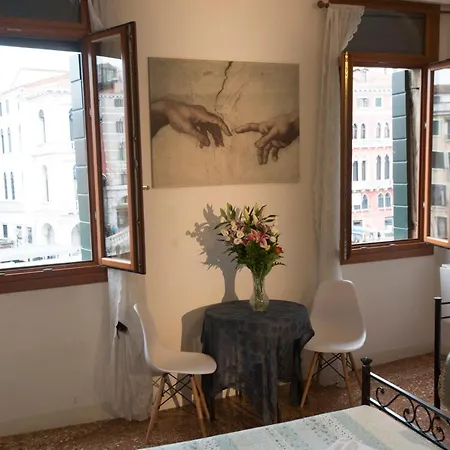 Magic Rialto Pensión