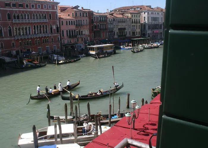 Magic Rialto Konukevi 2*