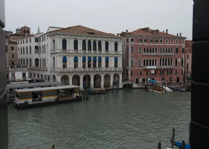 Magic Rialto Πανσιόν