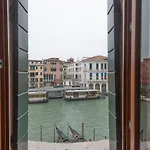 بيت ضيافة Magic Rialto