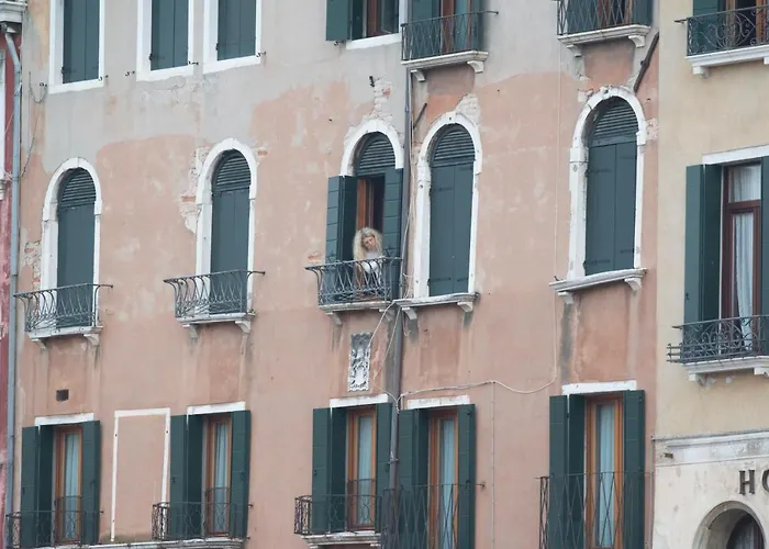 Magic Rialto Гостевой дом