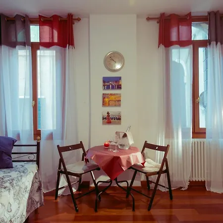 Maison d'hôtes Magic Rialto 2*